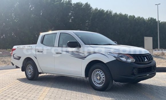 Ra Imported Mitsubishi L200 funfun Ọkọ̀ in Import - Dubai ni Ashanti Ra Imported Mitsubishi L200 funfun Ọkọ̀ in Import - Dubai ni Ashanti