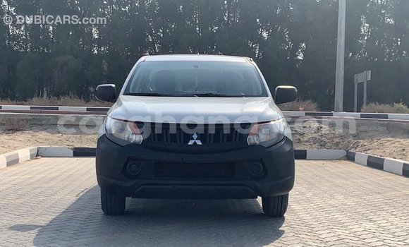 Ra Imported Mitsubishi L200 funfun Ọkọ̀ in Import - Dubai ni Ashanti Ra Imported Mitsubishi L200 funfun Ọkọ̀ in Import - Dubai ni Ashanti