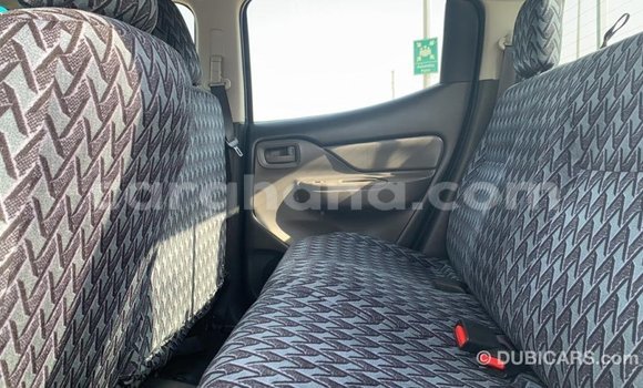 Ra Imported Mitsubishi L200 funfun Ọkọ̀ in Import - Dubai ni Ashanti Ra Imported Mitsubishi L200 funfun Ọkọ̀ in Import - Dubai ni Ashanti