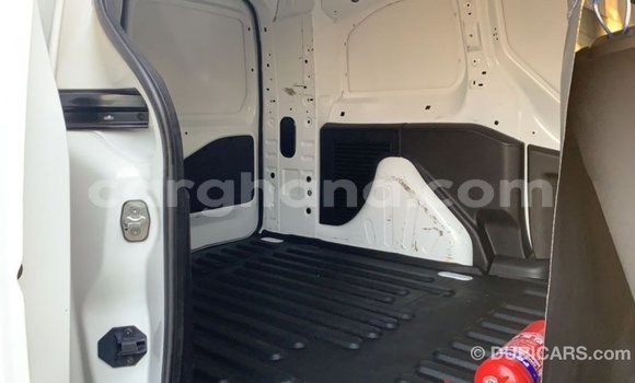 Sayi Imported Peugeot Partner White Mota in Import - Dubai a Ashanti Sayi Imported Peugeot Partner White Mota in Import - Dubai a Ashanti