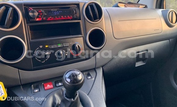 Sayi Imported Peugeot Partner White Mota in Import - Dubai a Ashanti Sayi Imported Peugeot Partner White Mota in Import - Dubai a Ashanti