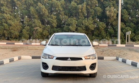 Ra Imported Mitsubishi Lancer funfun Ọkọ̀ in Import - Dubai ni Ashanti Ra Imported Mitsubishi Lancer funfun Ọkọ̀ in Import - Dubai ni Ashanti