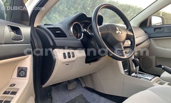 Ra Imported Mitsubishi Lancer funfun Ọkọ̀ in Import - Dubai ni Ashanti Ra Imported Mitsubishi Lancer funfun Ọkọ̀ in Import - Dubai ni Ashanti