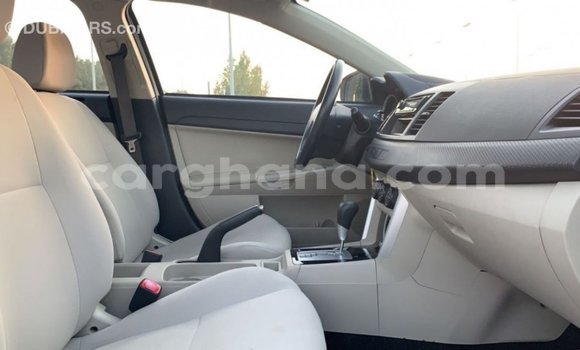 Ra Imported Mitsubishi Lancer funfun Ọkọ̀ in Import - Dubai ni Ashanti Ra Imported Mitsubishi Lancer funfun Ọkọ̀ in Import - Dubai ni Ashanti