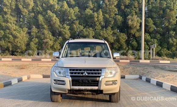 Sayi Imported Mitsubishi Pajero White Mota in Import - Dubai a Ashanti Sayi Imported Mitsubishi Pajero White Mota in Import - Dubai a Ashanti