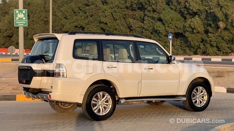 Big with watermark mitsubishi pajero ashanti import dubai 38037