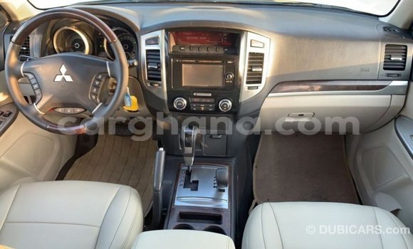 Sayi Imported Mitsubishi Pajero White Mota in Import - Dubai a Ashanti Sayi Imported Mitsubishi Pajero White Mota in Import - Dubai a Ashanti