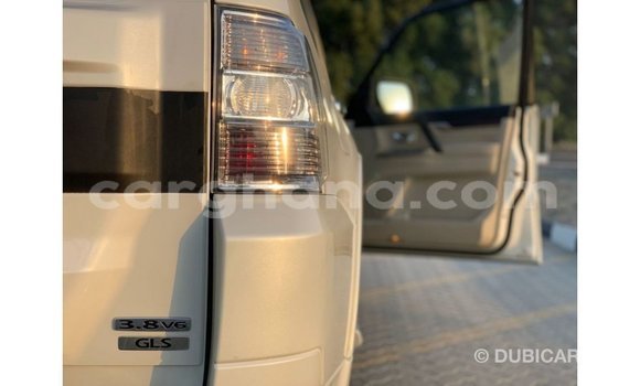 Sayi Imported Mitsubishi Pajero White Mota in Import - Dubai a Ashanti Sayi Imported Mitsubishi Pajero White Mota in Import - Dubai a Ashanti