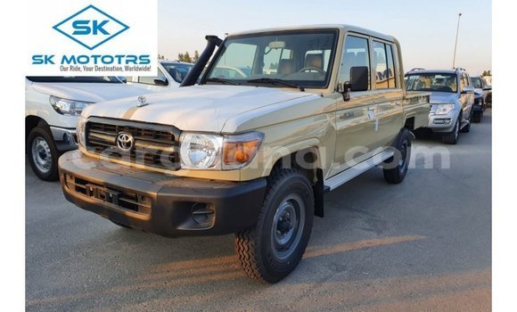 Buy Import Toyota Land Cruiser Beige Car in Import - Dubai in Ashanti