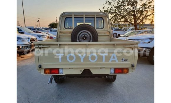 Buy Import Toyota Land Cruiser Beige Car in Import - Dubai in Ashanti Buy Import Toyota Land Cruiser Beige Car in Import - Dubai in Ashanti