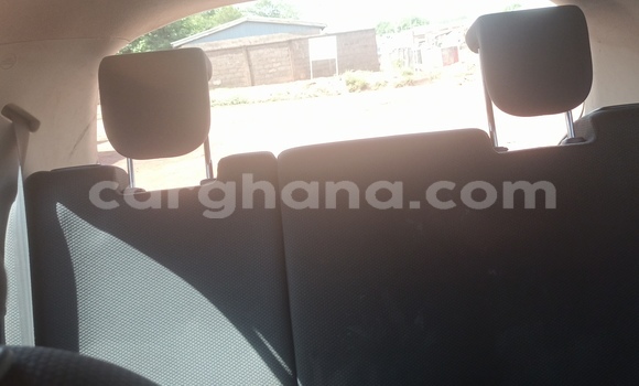 Ra Àlòkù Toyota Vitz Silver Ọkọ̀ in Tamale ni Ariwa Ra Àlòkù Toyota Vitz Silver Ọkọ̀ in Tamale ni Ariwa