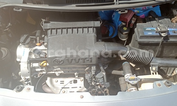 Ra Àlòkù Toyota Vitz Silver Ọkọ̀ in Tamale ni Ariwa Ra Àlòkù Toyota Vitz Silver Ọkọ̀ in Tamale ni Ariwa