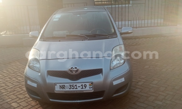 Ra Àlòkù Toyota Vitz Silver Ọkọ̀ in Tamale ni Ariwa Ra Àlòkù Toyota Vitz Silver Ọkọ̀ in Tamale ni Ariwa
