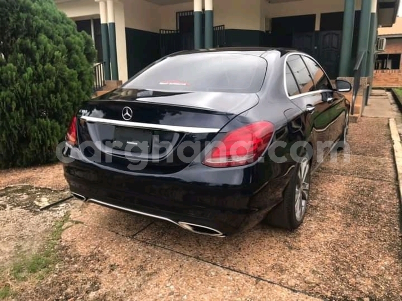 Big with watermark mercedes benz 300cd greater accra accra 38075