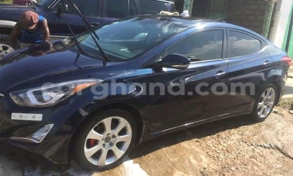 Ra Àlòkù Hyundai Elantra funfun Ọkọ̀ in Accra ni Greater Accra Ra Àlòkù Hyundai Elantra funfun Ọkọ̀ in Accra ni Greater Accra