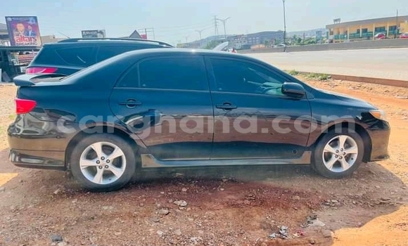 Ra Àlòkù Toyota Corolla Black Ọkọ̀ in Accra ni Greater Accra Ra Àlòkù Toyota Corolla Black Ọkọ̀ in Accra ni Greater Accra