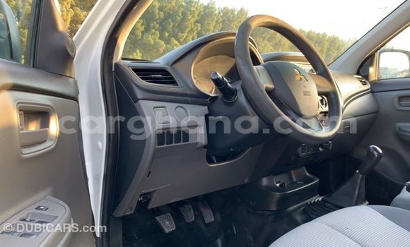 Ra Imported Mitsubishi L200 funfun Ọkọ̀ in Import - Dubai ni Ashanti Ra Imported Mitsubishi L200 funfun Ọkọ̀ in Import - Dubai ni Ashanti