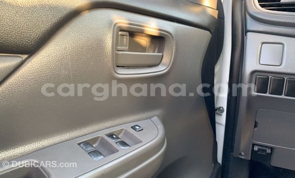 Ra Imported Mitsubishi L200 funfun Ọkọ̀ in Import - Dubai ni Ashanti Ra Imported Mitsubishi L200 funfun Ọkọ̀ in Import - Dubai ni Ashanti