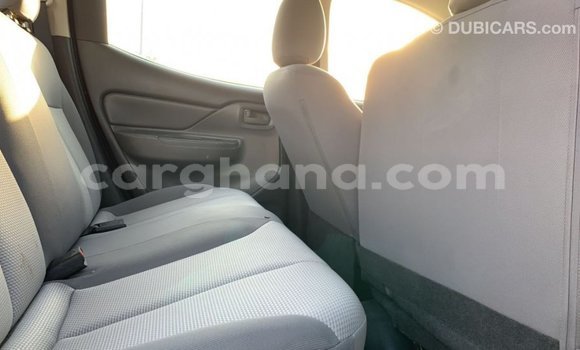 Ra Imported Mitsubishi L200 funfun Ọkọ̀ in Import - Dubai ni Ashanti Ra Imported Mitsubishi L200 funfun Ọkọ̀ in Import - Dubai ni Ashanti