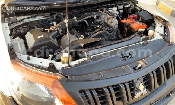 Ra Imported Mitsubishi L200 funfun Ọkọ̀ in Import - Dubai ni Ashanti Ra Imported Mitsubishi L200 funfun Ọkọ̀ in Import - Dubai ni Ashanti