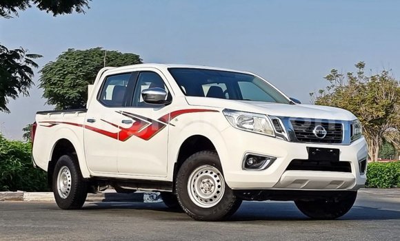 Buy Import Nissan Navara White Car in Import - Dubai in Ashanti Buy Import Nissan Navara White Car in Import - Dubai in Ashanti