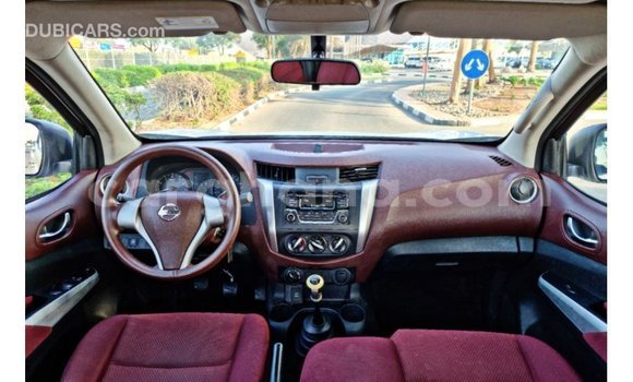 Ra Imported Nissan Navara funfun Ọkọ̀ in Import - Dubai ni Ashanti Ra Imported Nissan Navara funfun Ọkọ̀ in Import - Dubai ni Ashanti