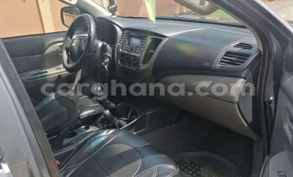 Ra Àlòkù Mitsubishi L200 Miiran Ọkọ̀ in Accra ni Greater Accra Ra Àlòkù Mitsubishi L200 Miiran Ọkọ̀ in Accra ni Greater Accra