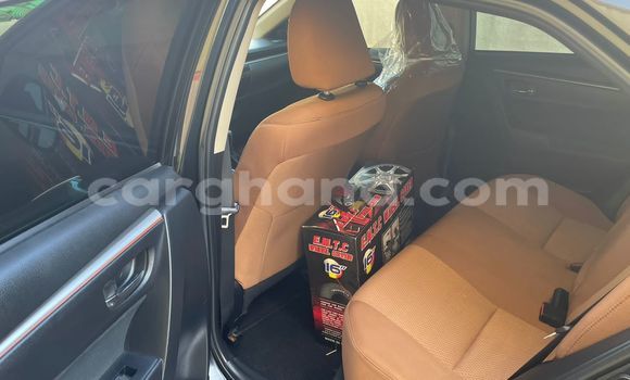 Buy Used Toyota Corolla Beige Car in Sekondi–Takoradi Metropolitan in Western Buy Used Toyota Corolla Beige Car in Sekondi–Takoradi Metropolitan in Western