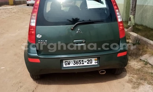Ra Àlòkù Mitsubishi Colt Alawọ ewe Ọkọ̀ in Accra ni Greater Accra Ra Àlòkù Mitsubishi Colt Alawọ ewe Ọkọ̀ in Accra ni Greater Accra