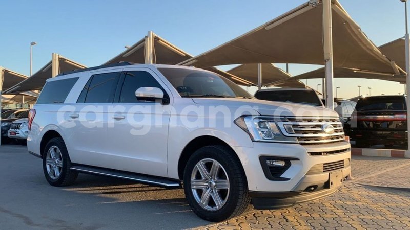 Big with watermark ford expedition ashanti import dubai 38120