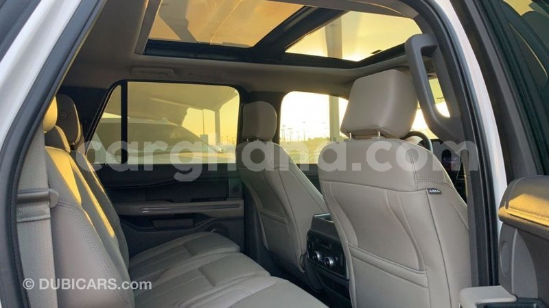 Big with watermark ford expedition ashanti import dubai 38120