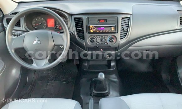 Ra Imported Mitsubishi L200 funfun Ọkọ̀ in Import - Dubai ni Ashanti Ra Imported Mitsubishi L200 funfun Ọkọ̀ in Import - Dubai ni Ashanti