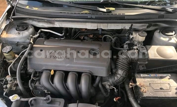 Ra Àlòkù Toyota Corolla funfun Ọkọ̀ in Accra ni Greater Accra Ra Àlòkù Toyota Corolla funfun Ọkọ̀ in Accra ni Greater Accra