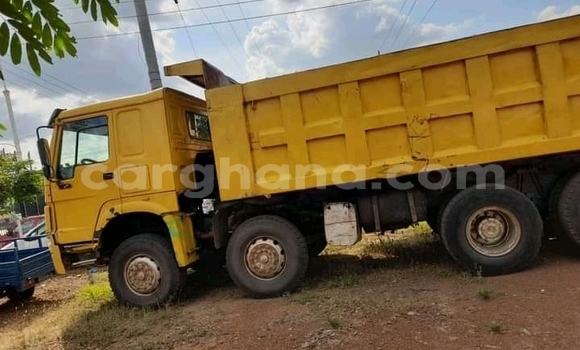 Ra Àlòkù Howo Sinotruck Miiran Ọkọ̀ akẹ́rù ńlá in Accra ni Greater Accra Ra Àlòkù Howo Sinotruck Miiran Ọkọ̀ akẹ́rù ńlá in Accra ni Greater Accra