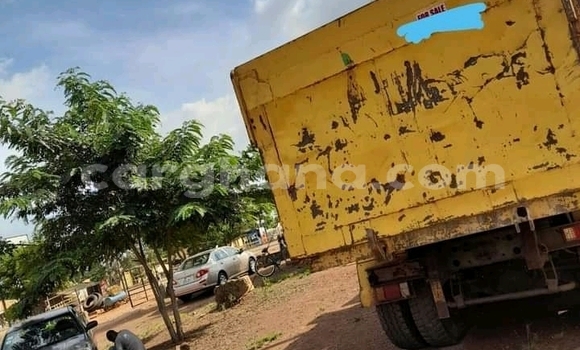 Ra Àlòkù Howo Sinotruck Miiran Ọkọ̀ akẹ́rù ńlá in Accra ni Greater Accra Ra Àlòkù Howo Sinotruck Miiran Ọkọ̀ akẹ́rù ńlá in Accra ni Greater Accra