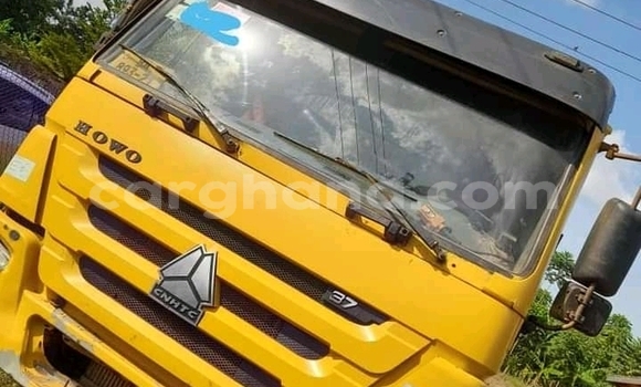 Ra Àlòkù Howo Sinotruck Miiran Ọkọ̀ akẹ́rù ńlá in Accra ni Greater Accra Ra Àlòkù Howo Sinotruck Miiran Ọkọ̀ akẹ́rù ńlá in Accra ni Greater Accra