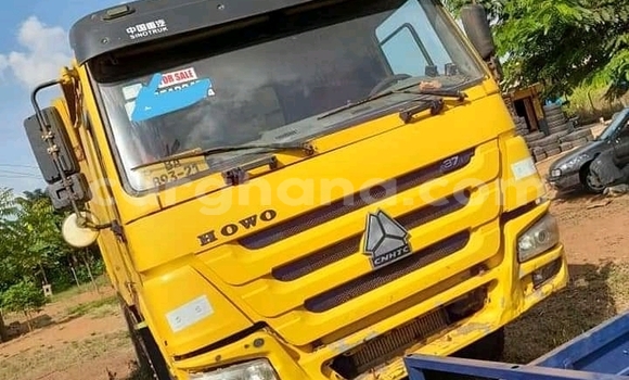 Ra Àlòkù Howo Sinotruck Miiran Ọkọ̀ akẹ́rù ńlá in Accra ni Greater Accra Ra Àlòkù Howo Sinotruck Miiran Ọkọ̀ akẹ́rù ńlá in Accra ni Greater Accra