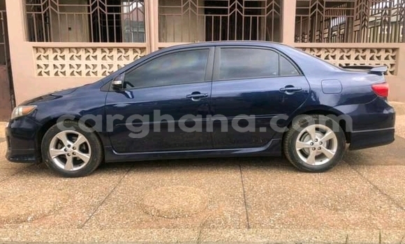 Ra Àlòkù Toyota Corolla Black Ọkọ̀ in Accra ni Greater Accra Ra Àlòkù Toyota Corolla Black Ọkọ̀ in Accra ni Greater Accra