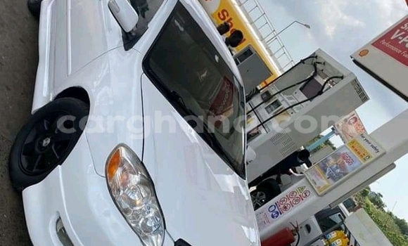 Ra Àlòkù Toyota Corolla Miiran Ọkọ̀ in Accra ni Greater Accra Ra Àlòkù Toyota Corolla Miiran Ọkọ̀ in Accra ni Greater Accra