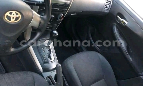 Sayi Na hannu Toyota Corolla White Mota in Accra a Greater Accra Sayi Na hannu Toyota Corolla White Mota in Accra a Greater Accra