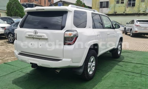 Buy Used Toyota 4Runner White Car in Sekondi–Takoradi Metropolitan in Western Buy Used Toyota 4Runner White Car in Sekondi–Takoradi Metropolitan in Western