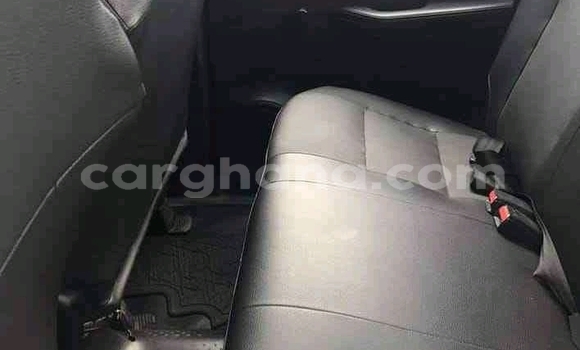 Buy Used Toyota Hilux White Car in Accra in Greater Accra Buy Used Toyota Hilux White Car in Accra in Greater Accra