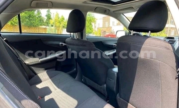 Ra Àlòkù Toyota Camry Silver Ọkọ̀ in Accra ni Greater Accra Ra Àlòkù Toyota Camry Silver Ọkọ̀ in Accra ni Greater Accra