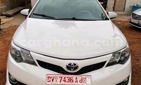 Buy Used Toyota Corolla White Car in Accra in Greater Accra