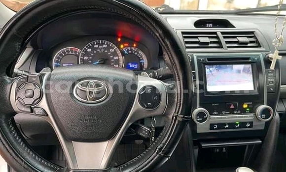 Ra Àlòkù Toyota Corolla funfun Ọkọ̀ in Accra ni Greater Accra Ra Àlòkù Toyota Corolla funfun Ọkọ̀ in Accra ni Greater Accra