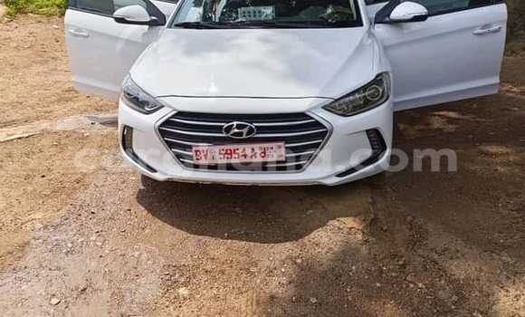 Buy Used Hyundai Accent White Car in Accra in Greater Accra