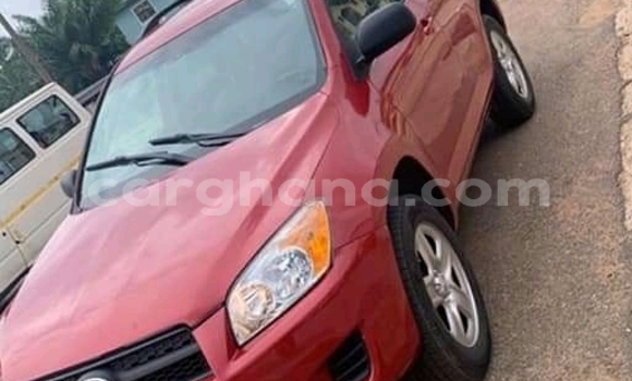 Ra Àlòkù Toyota RAV4 Red Ọkọ̀ in Accra ni Greater Accra