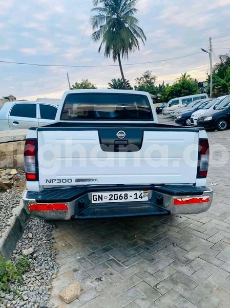 Big with watermark nissan hardbody greater accra accra 38235