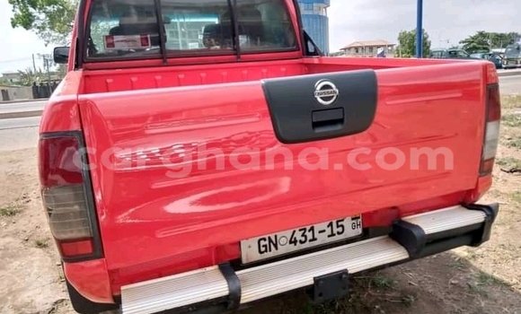 Sayi Na hannu Nissan Hardbody Red Mota in Accra a Greater Accra Sayi Na hannu Nissan Hardbody Red Mota in Accra a Greater Accra