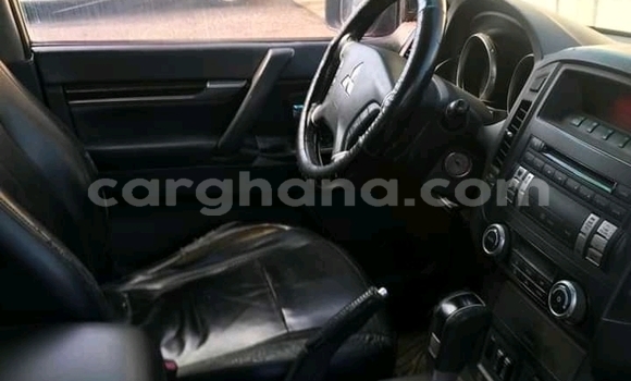 Ra Àlòkù Mitsubishi Pajero Black Ọkọ̀ in Accra ni Greater Accra Ra Àlòkù Mitsubishi Pajero Black Ọkọ̀ in Accra ni Greater Accra